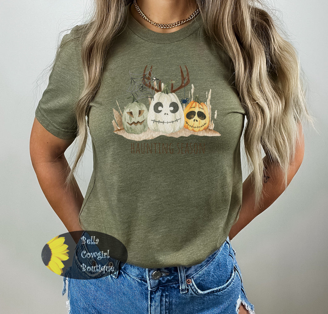 Haunting Season Deer Antler Western Pumpkins Halloween T-Shirt